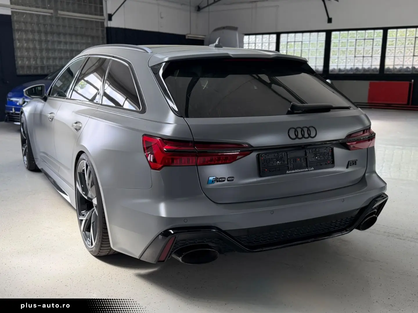 AUDI RS6 Avant 4.0 TFSI Quattro Keramik 22Zoll AHK
