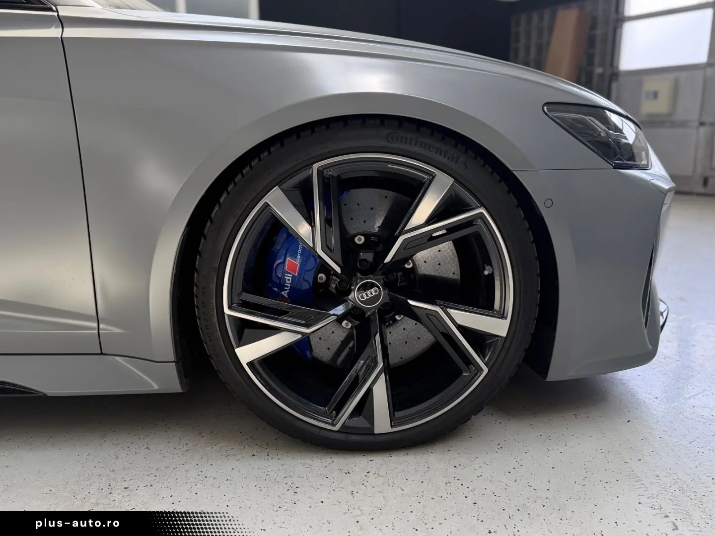 AUDI RS6 Avant 4.0 TFSI Quattro Keramik 22Zoll AHK