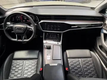 AUDI RS6 Avant 4.0 TFSI Quattro Keramik 22Zoll AHK