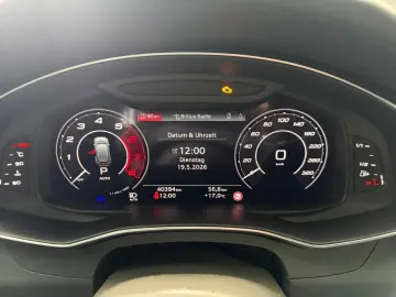 AUDI RS6 Avant 4.0 TFSI Quattro Keramik 22Zoll AHK