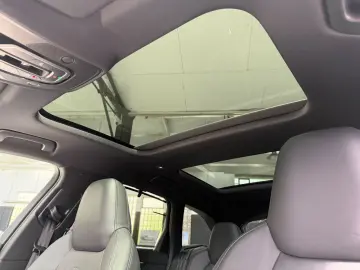 AUDI RS6 Avant 4.0 TFSI Quattro Keramik 22Zoll AHK