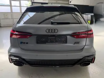 AUDI RS6 Avant 4.0 TFSI Quattro Keramik 22Zoll AHK