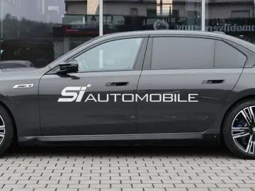 BMW i7 M70 xDrive  UVP 223.369€ VOLLLEDER ALCANTARA