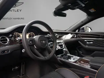 BENTLEY Flying Spur W12 Mulliner Driving Spec