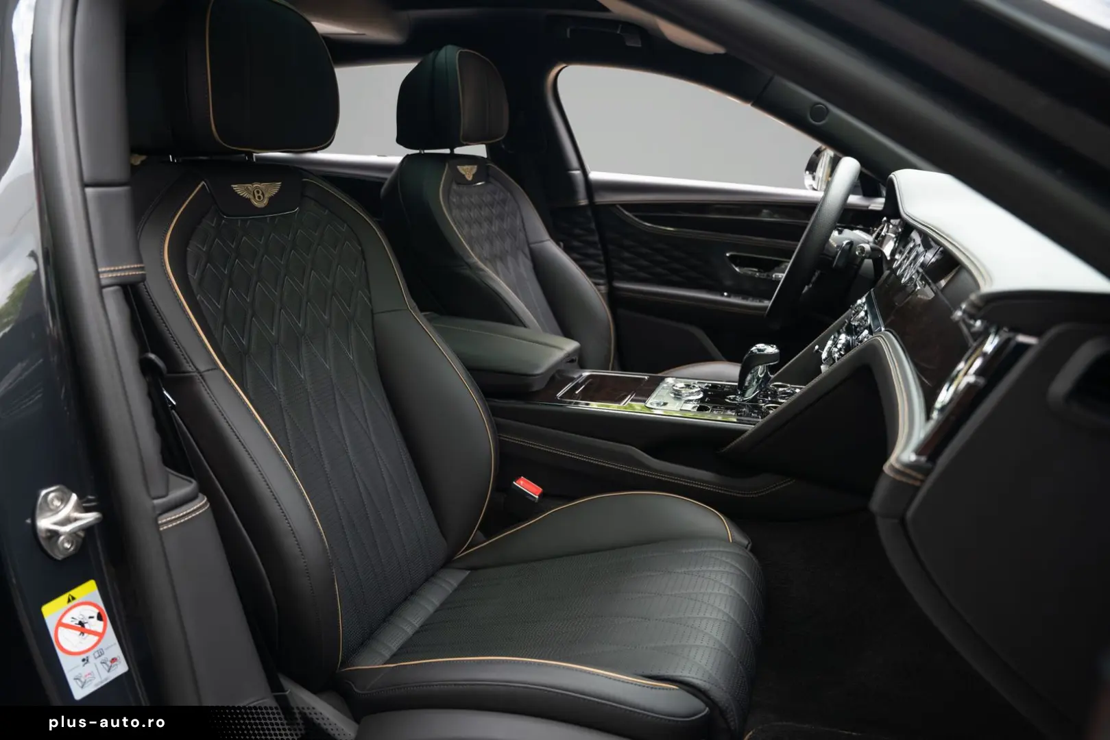 BENTLEY Flying Spur W12 Mulliner Driving Spec