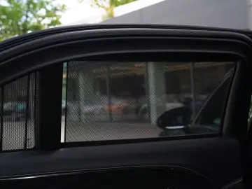 BENTLEY Flying Spur W12 Mulliner Driving Spec