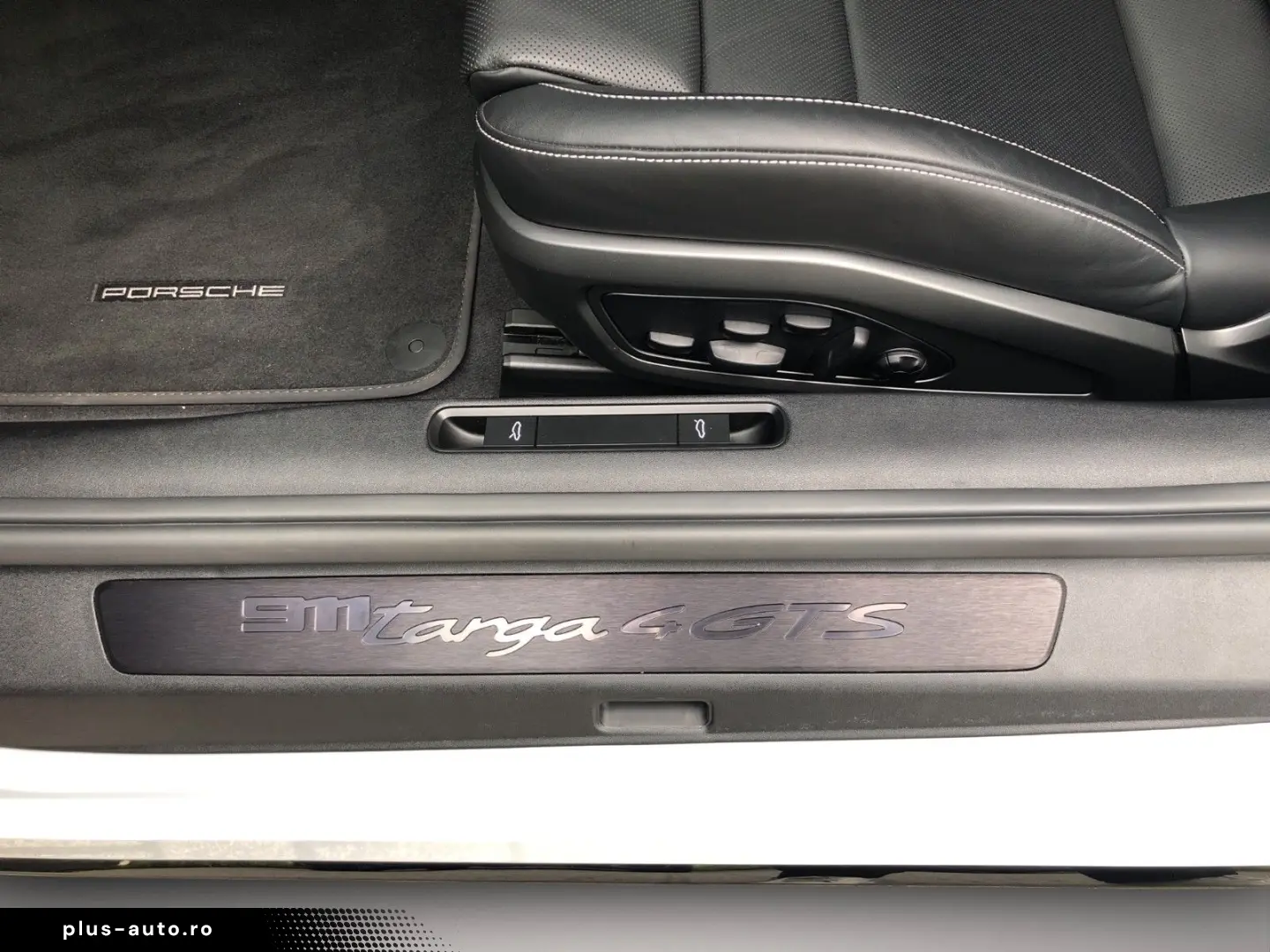 PORSCHE 992 Targa 4 GTS Approved bis 04 2029