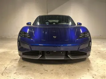 PORSCHE Taycan Turbo S  InnoDrive  Nachtsichtassistent