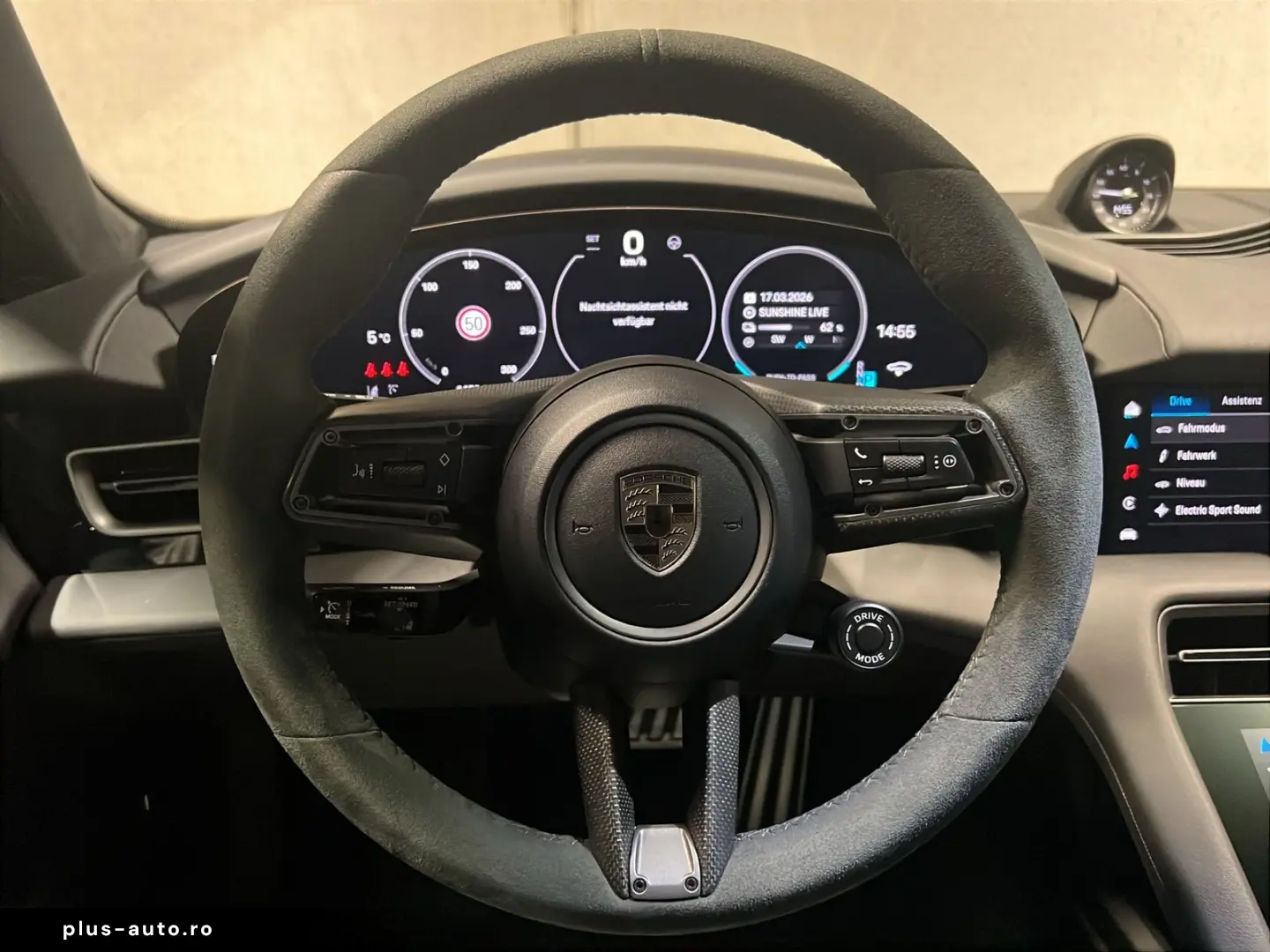 PORSCHE Taycan Turbo S  InnoDrive  Nachtsichtassistent