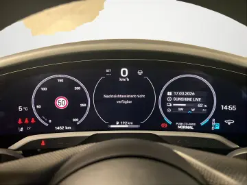 PORSCHE Taycan Turbo S  InnoDrive  Nachtsichtassistent