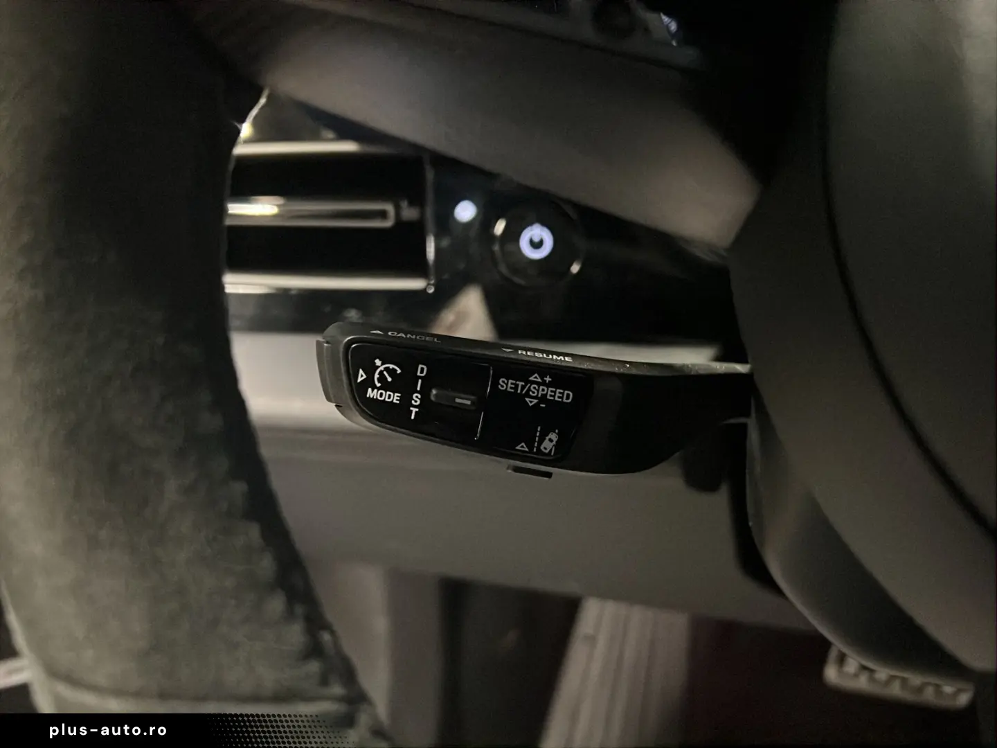 PORSCHE Taycan Turbo S  InnoDrive  Nachtsichtassistent