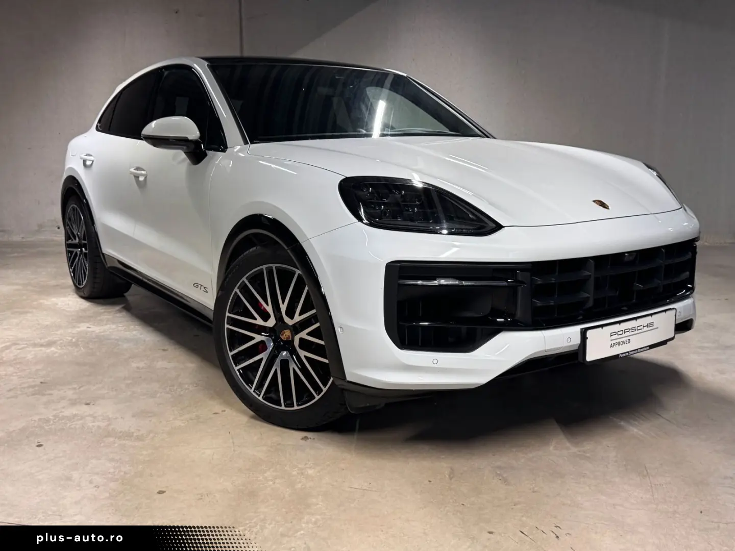 PORSCHE Cayenne GTS Coupe  HA-Lenkung  Luftfederung  AHK