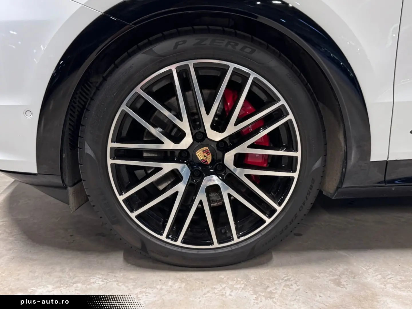 PORSCHE Cayenne GTS Coupe  HA-Lenkung  Luftfederung  AHK