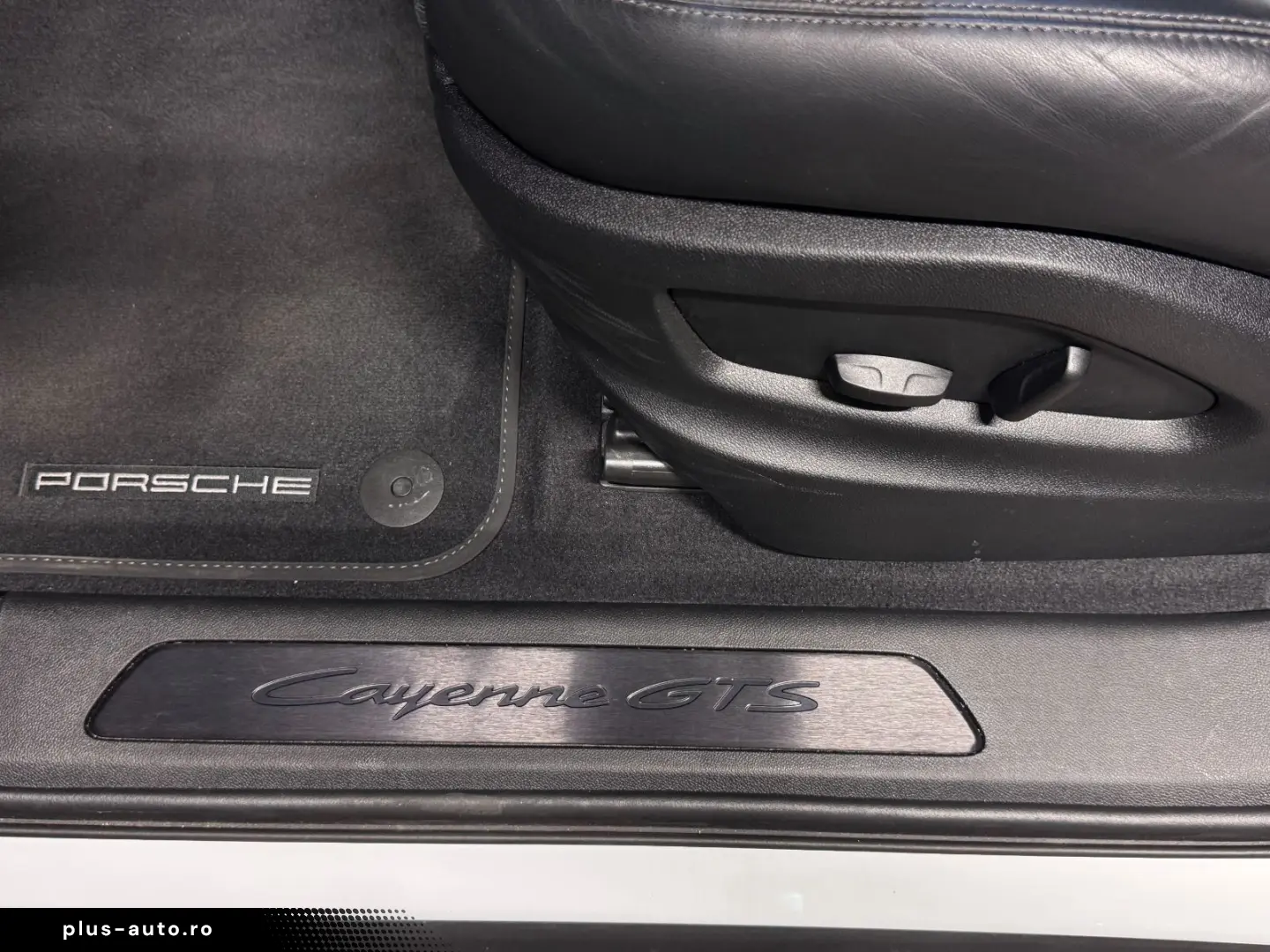PORSCHE Cayenne GTS Coupe  HA-Lenkung  Luftfederung  AHK