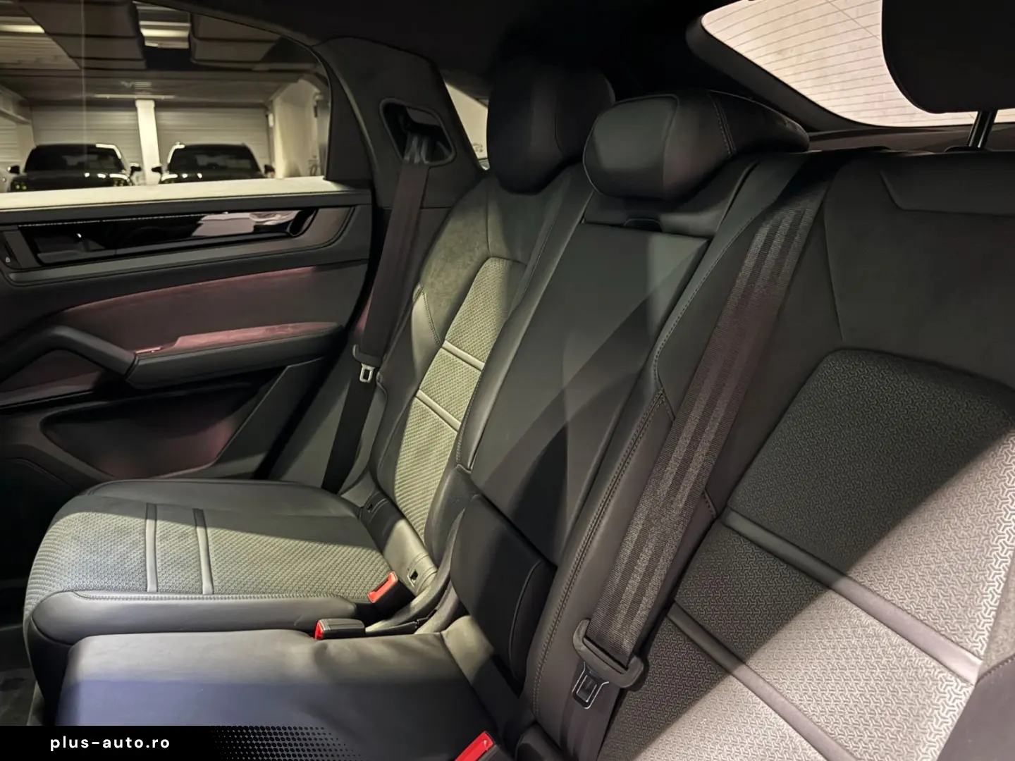 PORSCHE Cayenne GTS Coupe  HA-Lenkung  Luftfederung  AHK