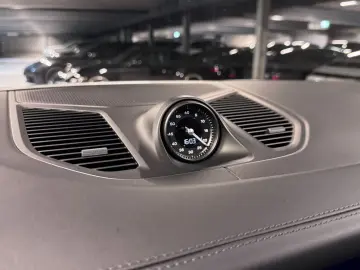 PORSCHE Cayenne GTS Coupe  HA-Lenkung  Luftfederung  AHK