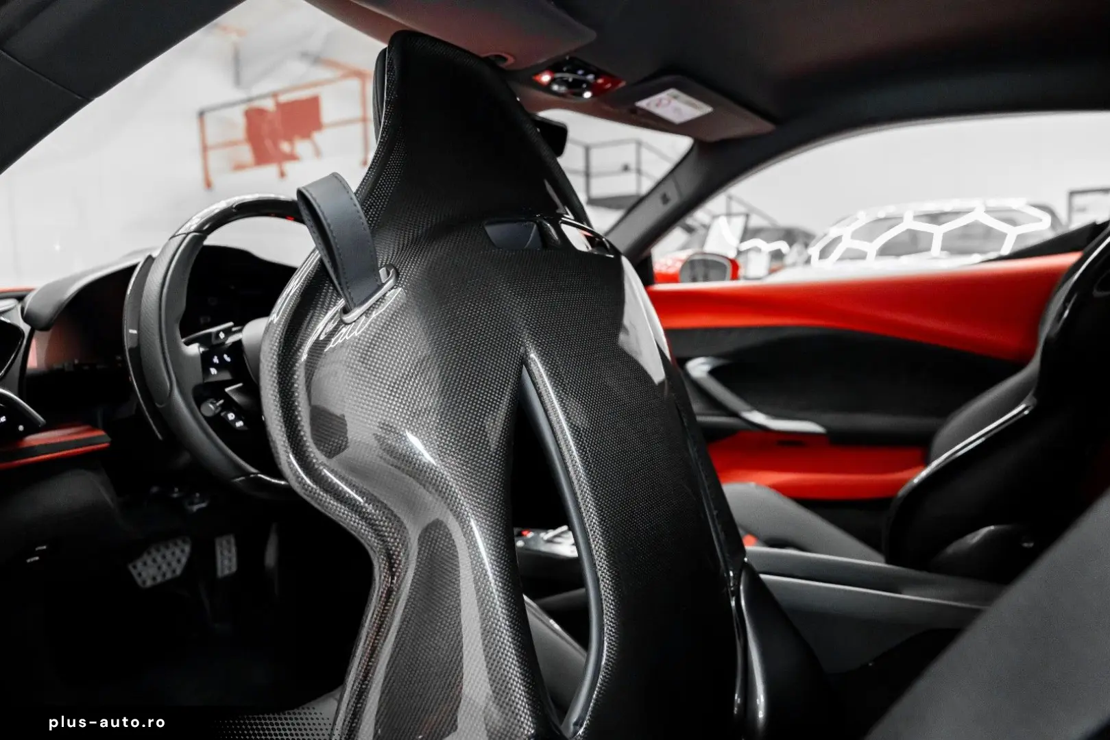 FERRARI 296 GTB 2024 — imagine 31
