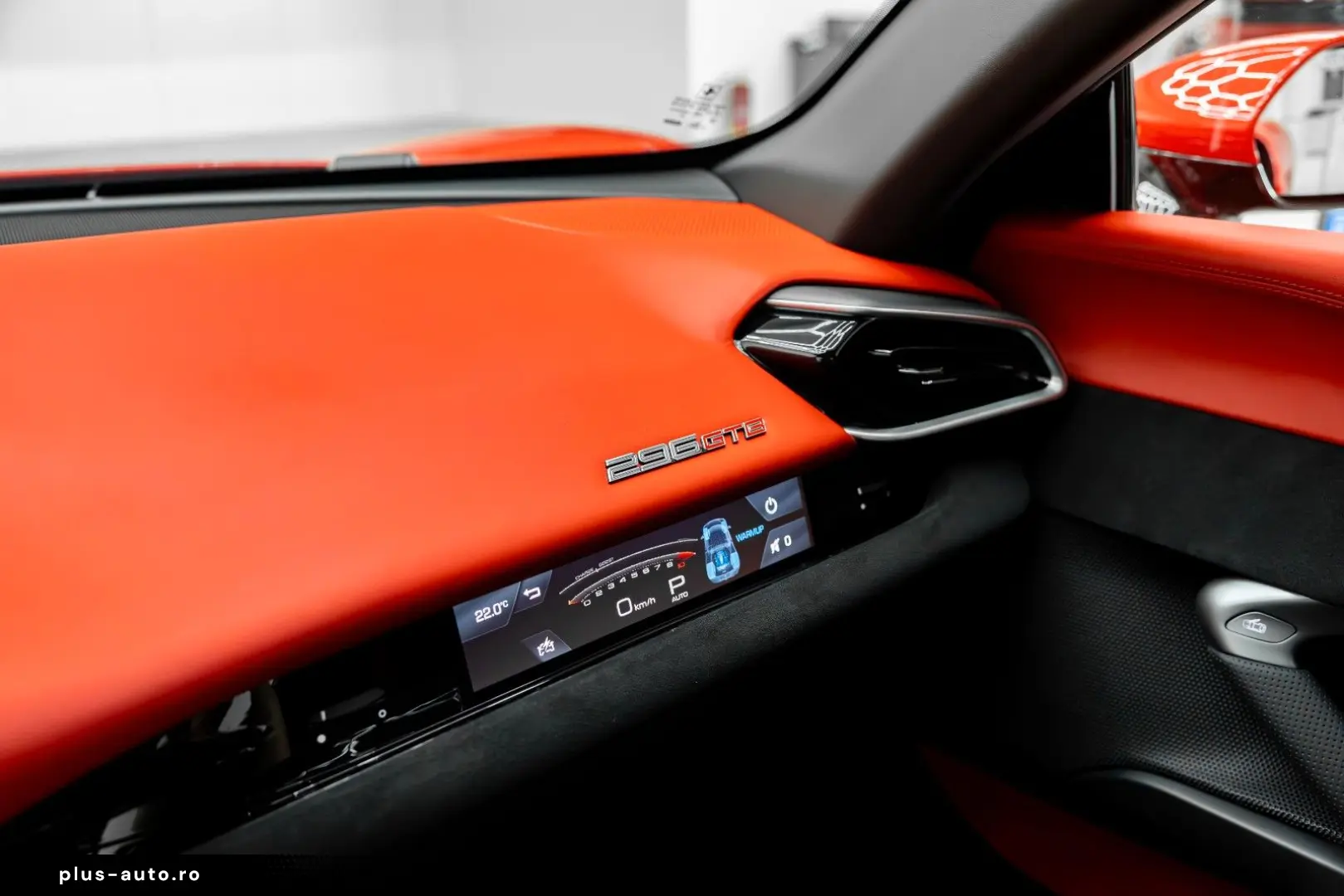 FERRARI 296 GTB 2024 — imagine 39