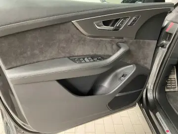 AUDI RSQ8 KERAMIK-HEAD UP-CARBONPAKET-RS SPORTABGAS