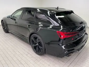 AUDI RS6 Avant ESSENTIAL-V MAX 305-KERAMIK-PANO-LASER