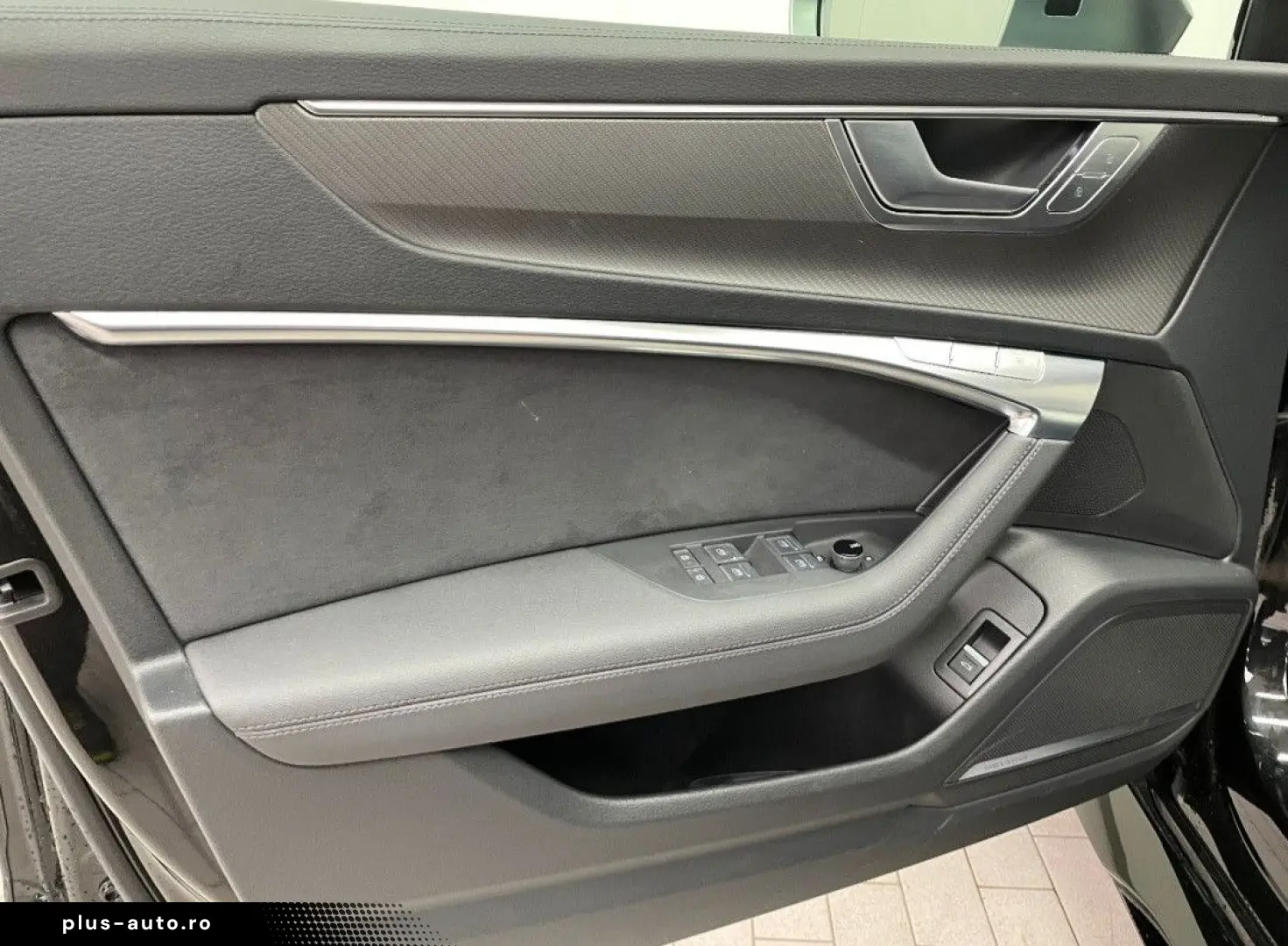 AUDI RS6 Avant ESSENTIAL-V MAX 305-KERAMIK-PANO-LASER