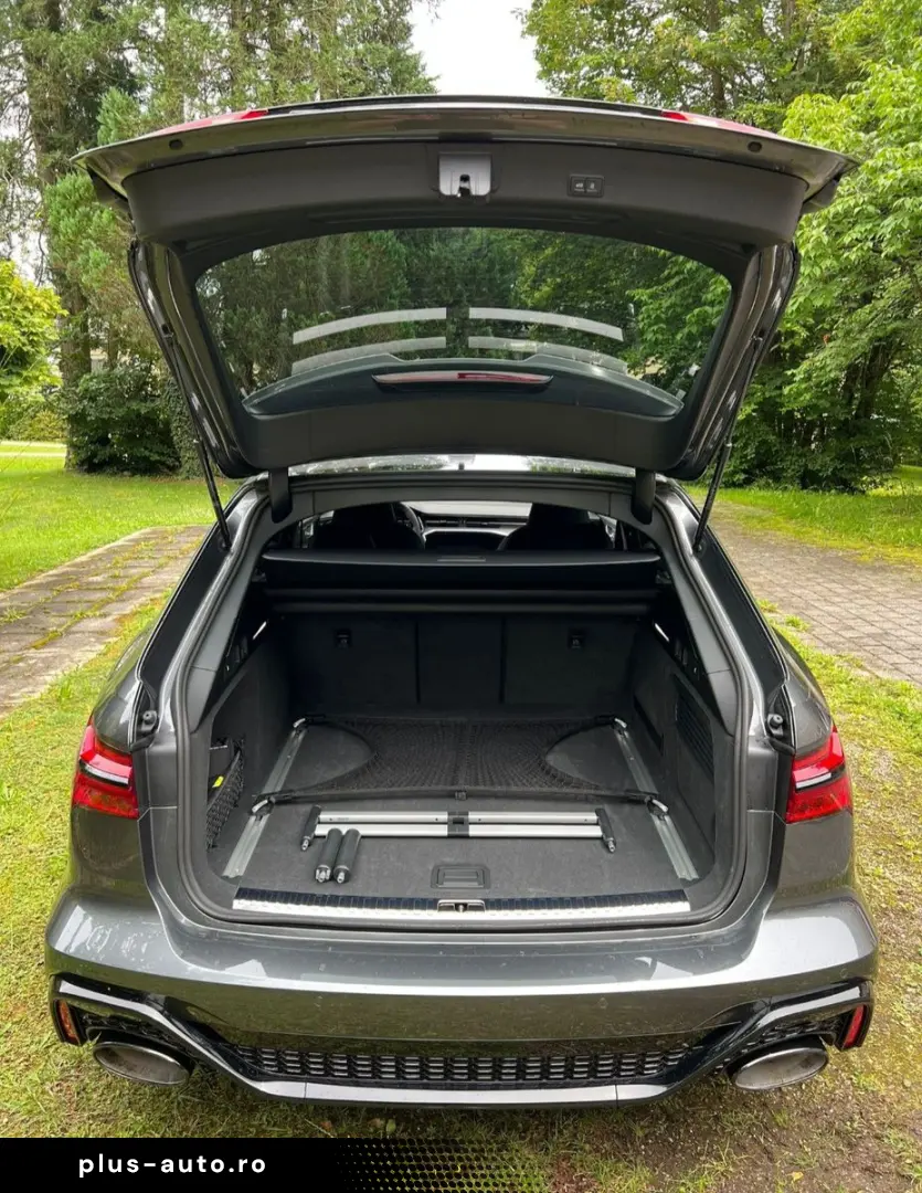 AUDI RS 6 Avant PERFO. KERAMIK V MAX 305 KM