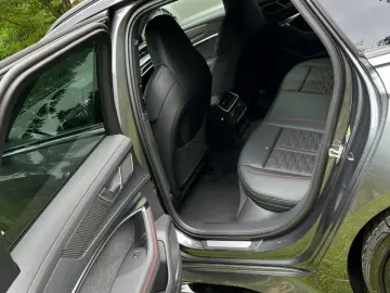 AUDI RS 6 Avant PERFO. KERAMIK V MAX 305 KM