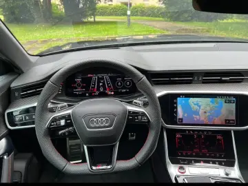 AUDI RS 6 Avant PERFO. KERAMIK V MAX 305 KM