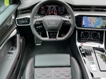 AUDI RS 6 Avant PERFO. KERAMIK V MAX 305 KM