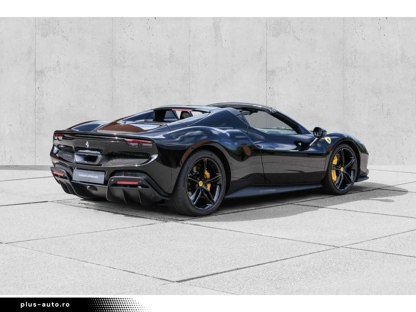 FERRARI 296 GTS  Racingsitze Liftsystem Carbon LED JBL