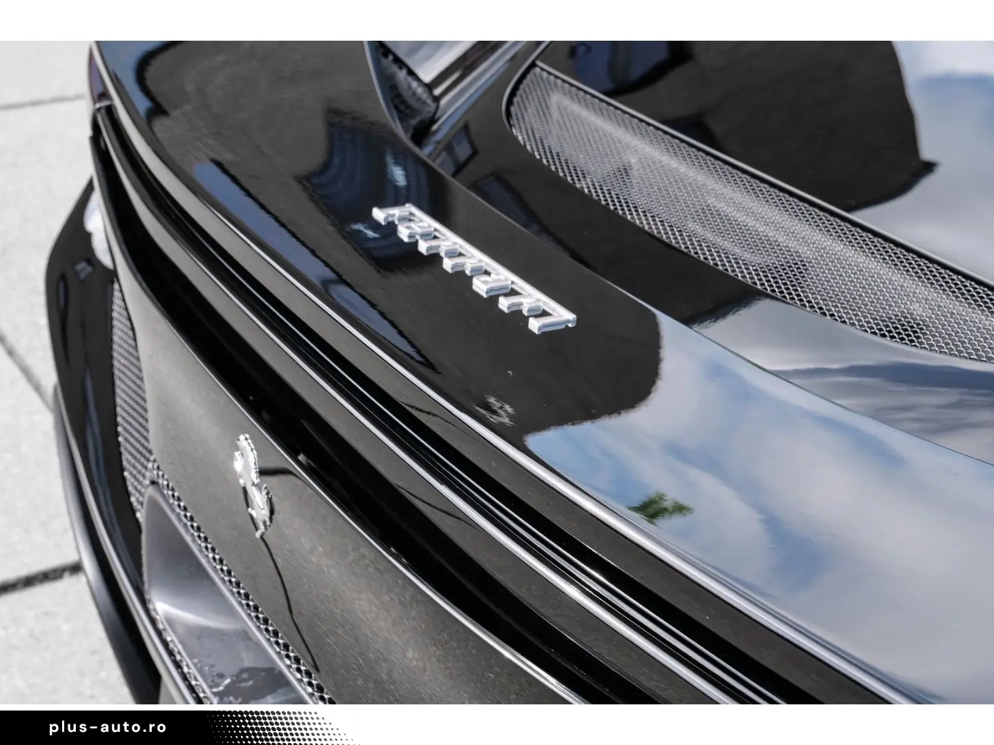 FERRARI 296 GTS  Racingsitze Liftsystem Carbon LED JBL