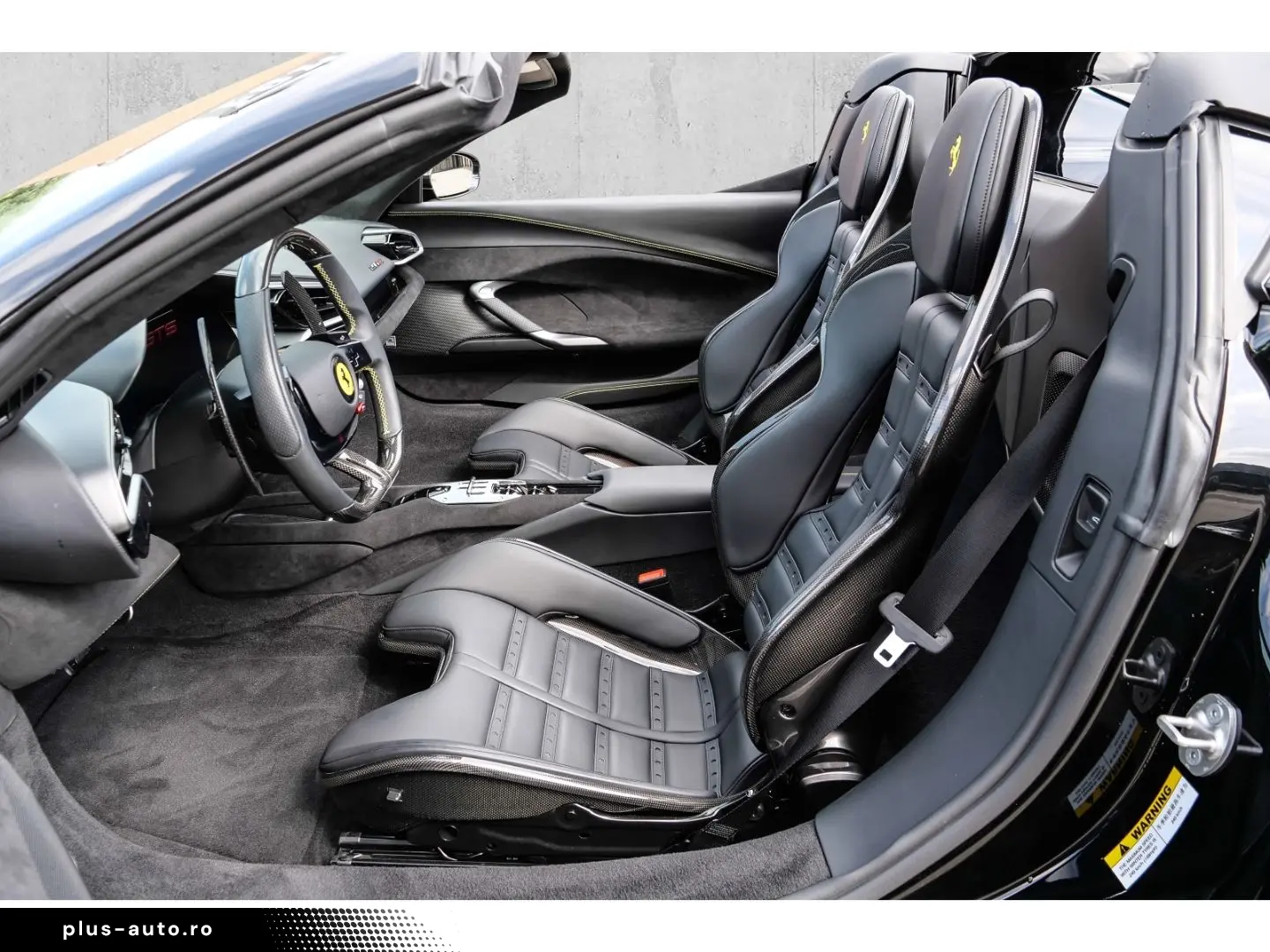 FERRARI 296 GTS  Racingsitze Liftsystem Carbon LED JBL