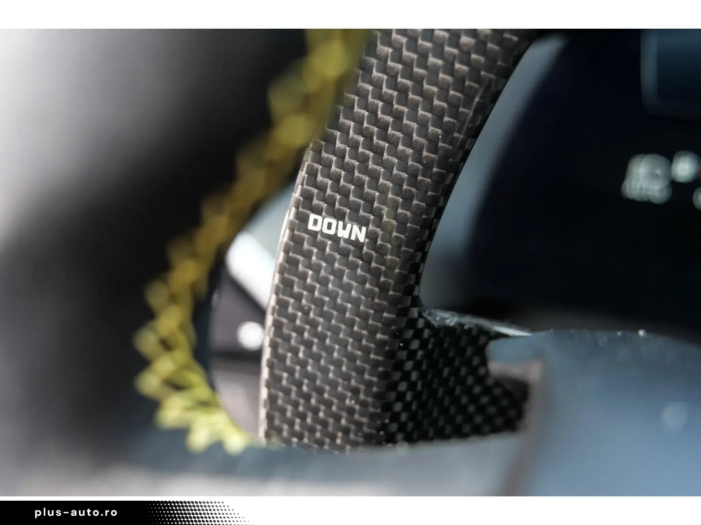 FERRARI 296 GTS  Racingsitze Liftsystem Carbon LED JBL
