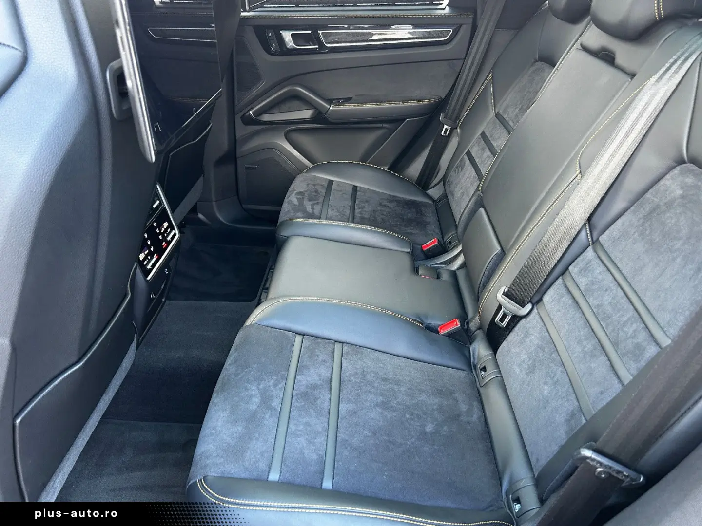 PORSCHE Cayenne GTS  UPE 168.000€