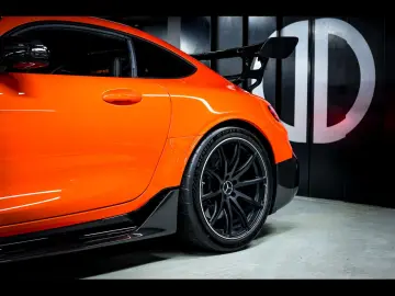 MERCEDES-BENZ AMG GT BLACK SERIES TRACK PACK BUCKET …