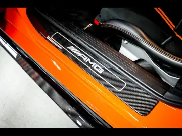 MERCEDES-BENZ AMG GT BLACK SERIES TRACK PACK BUCKET …