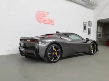 FERRARI SF90 I CarbFull Pack I ADAS I Lift I warranty