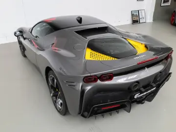 FERRARI SF90 I CarbFull Pack I ADAS I Lift I warranty