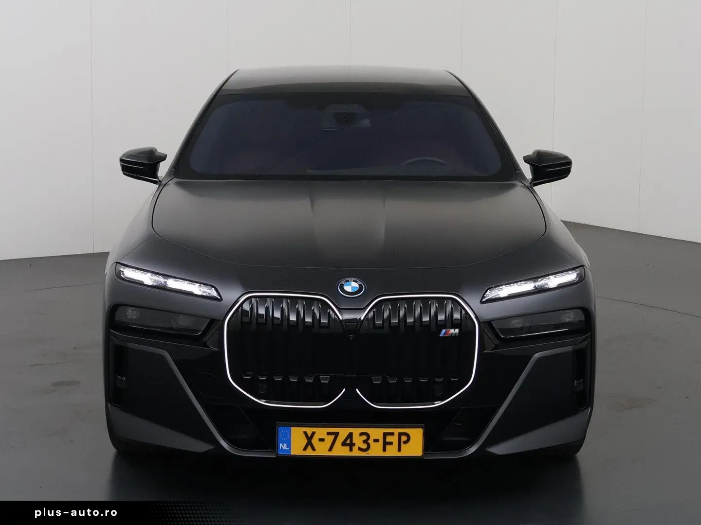 BMW i7 M70 xDrive 106 kWh   SOH 97%   M-pack   Iconi