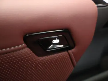 BMW i7 M70 xDrive 106 kWh   SOH 97%   M-pack   Iconi