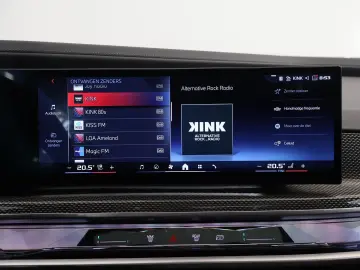 BMW i7 M70 xDrive 106 kWh   SOH 97%   M-pack   Iconi