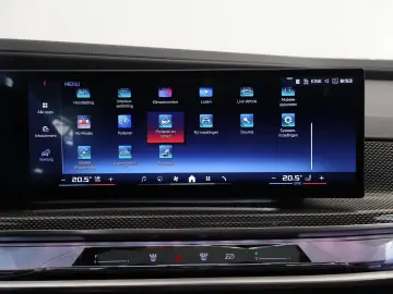 BMW i7 M70 xDrive 106 kWh   SOH 97%   M-pack   Iconi