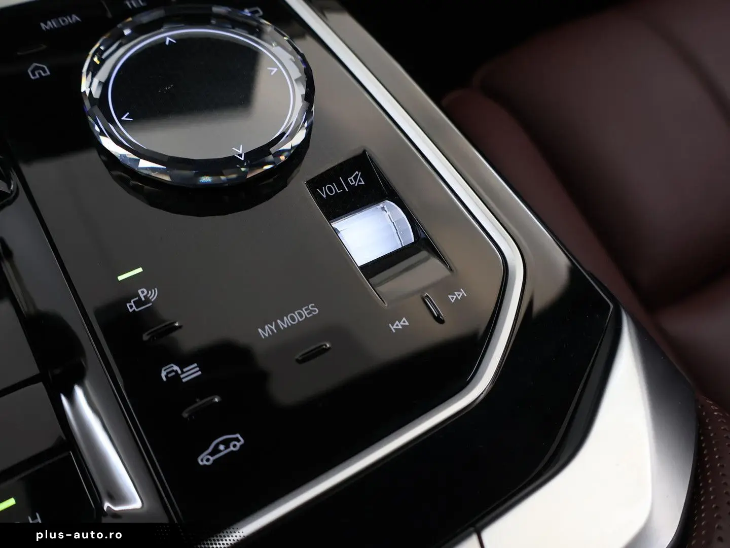 BMW i7 M70 xDrive 106 kWh   SOH 97%   M-pack   Iconi