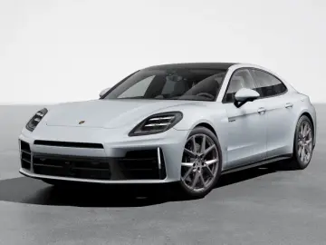 PORSCHE Panamera 4 E-Hybrid   Hinterachslenkung   BOSE
