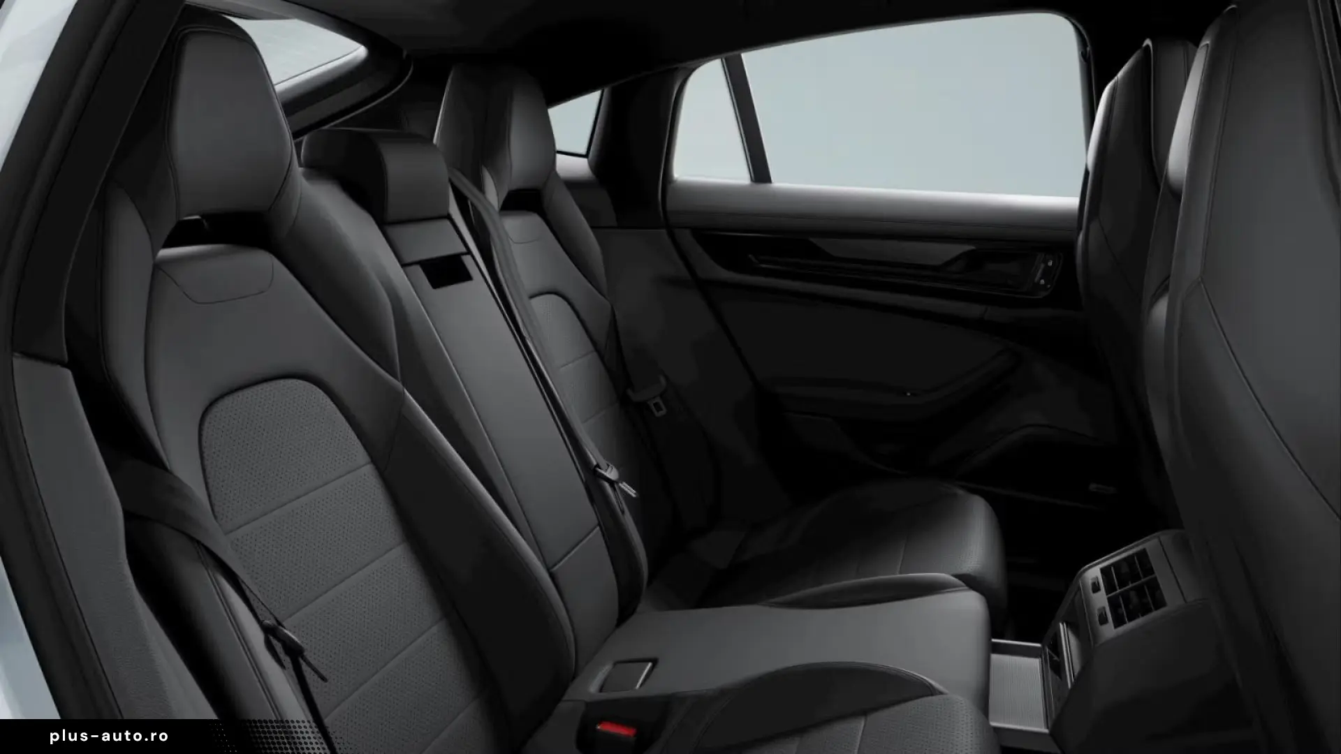 PORSCHE Panamera 4 E-Hybrid   Hinterachslenkung   BOSE