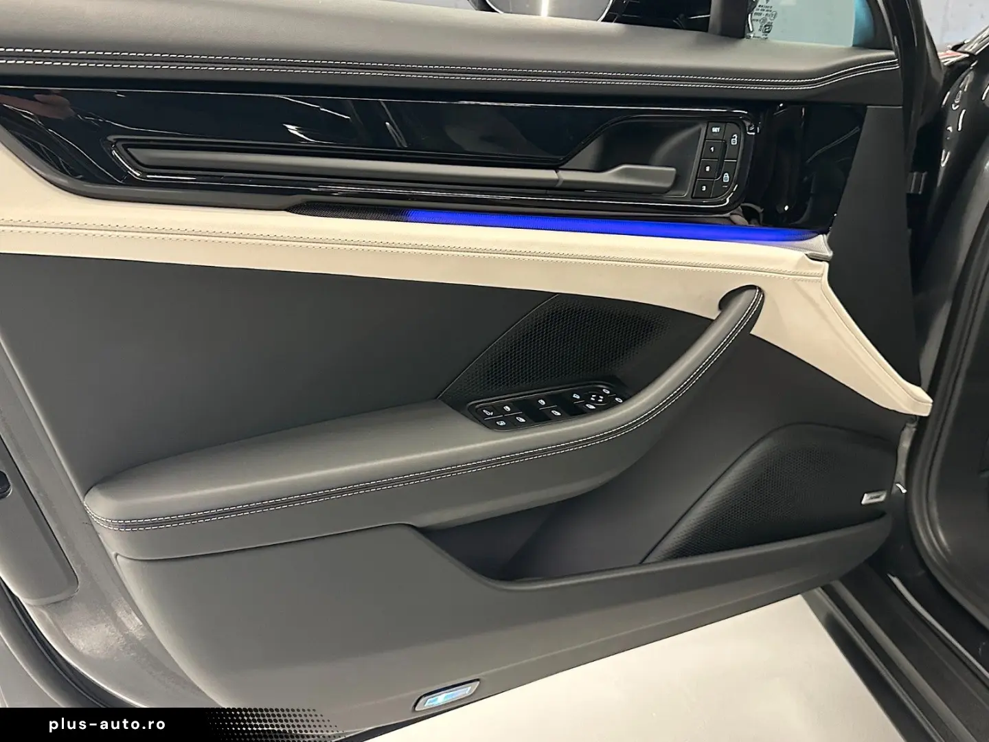 PORSCHE Panamera 2025 — imagine 16