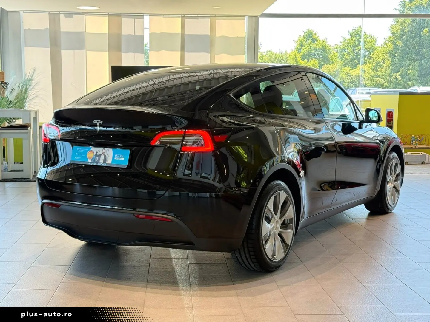 TESLA Model Y Long Range Dual AWD AHK abnehmbar