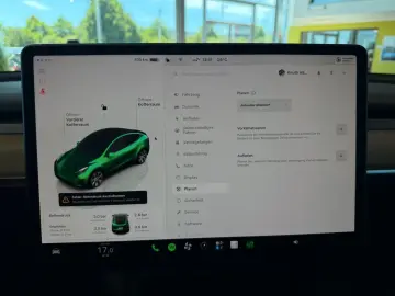 TESLA Model Y Long Range Dual AWD AHK abnehmbar