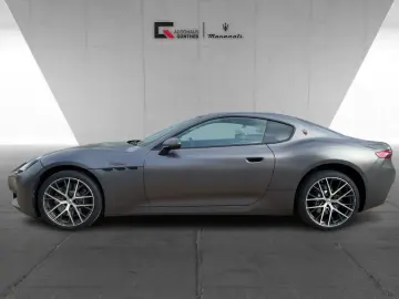 MASERATI GranTurismo Folgore Matt  Carbon 360 Comfort Pak