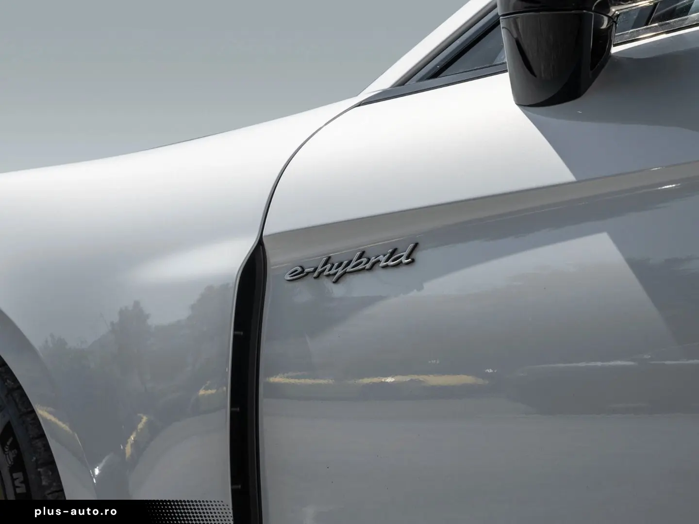 PORSCHE Panamera 4S E-Hybrid HD-LED HUD InnoDrive BOSE